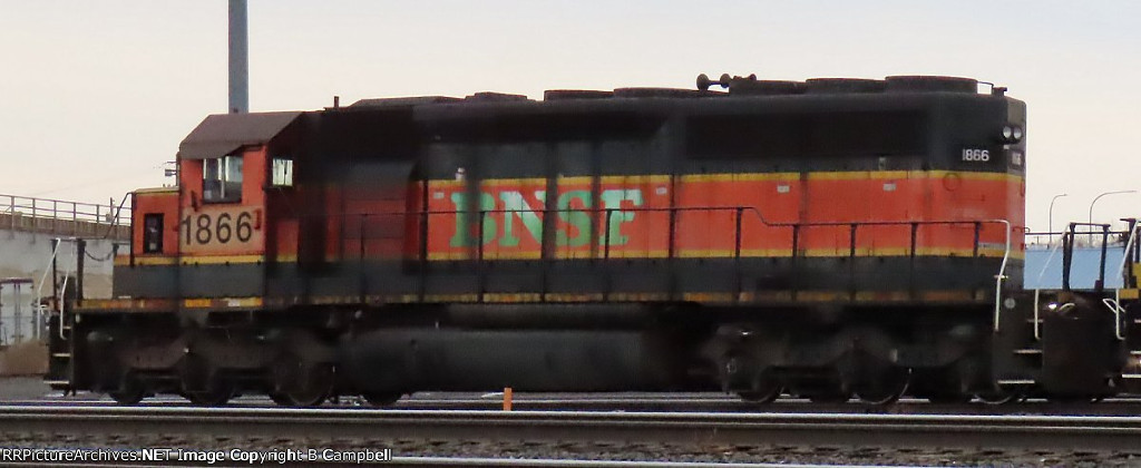 BNSF 1866